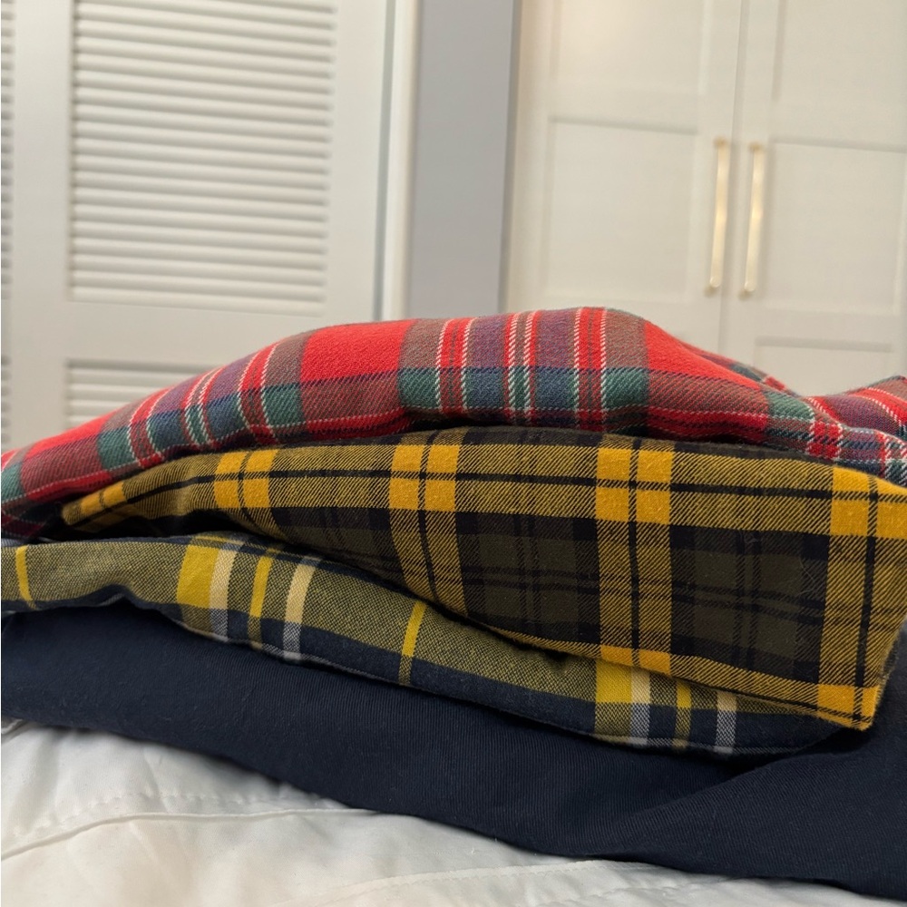 Banana Republic Red, Yellow, and Blue Casual Button Down Shirts